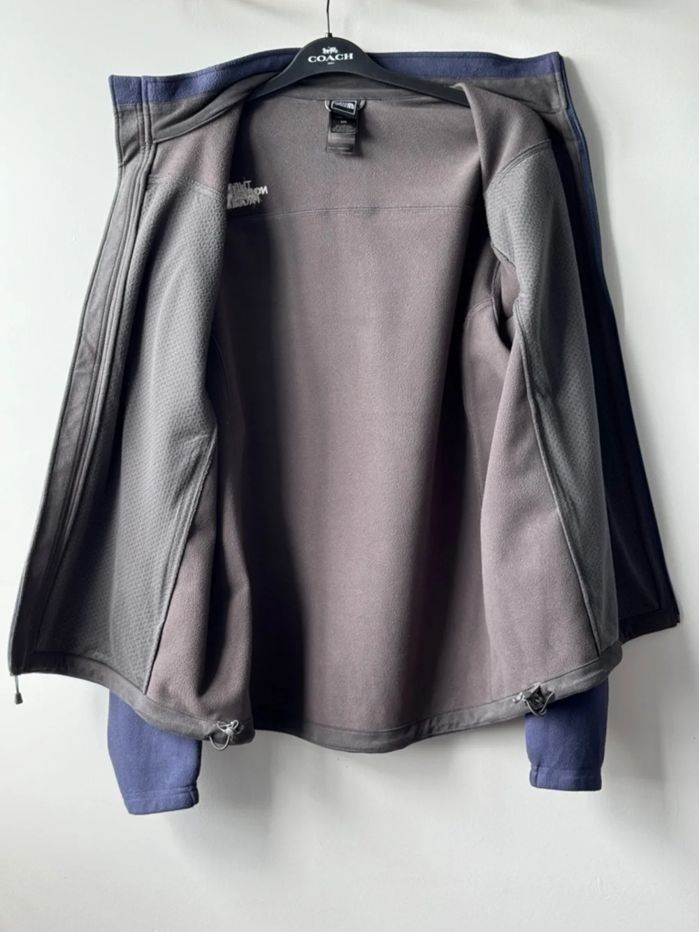 The North Face Men's Large Periwinkle Blue Fleece Jacket - Full Zip - TKA 100